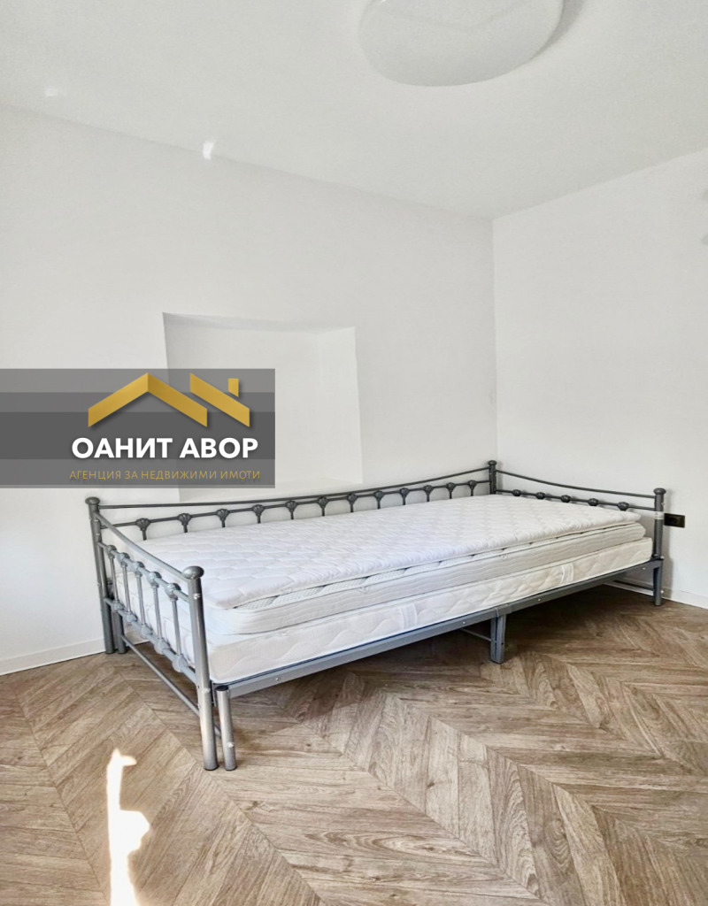 Eladó  2 hálószobás Sofia , Centar , 148 négyzetméter | 15330667 - kép [6]