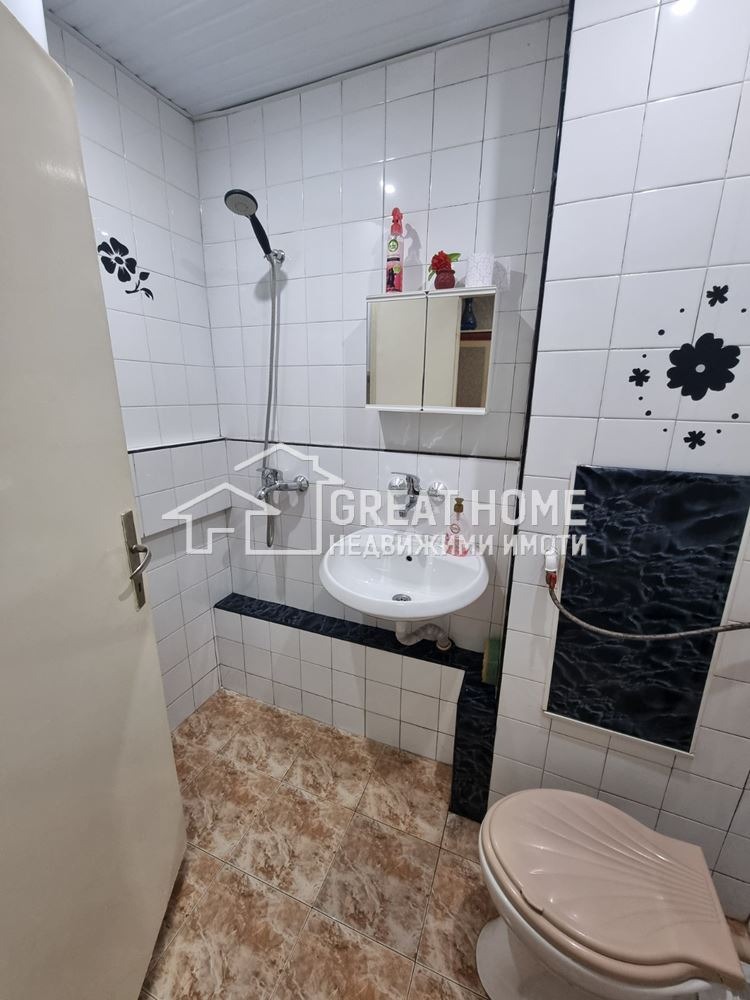 Продава 3-СТАЕН, гр. Търговище, Запад 2, снимка 5 - Aпартаменти - 48808084