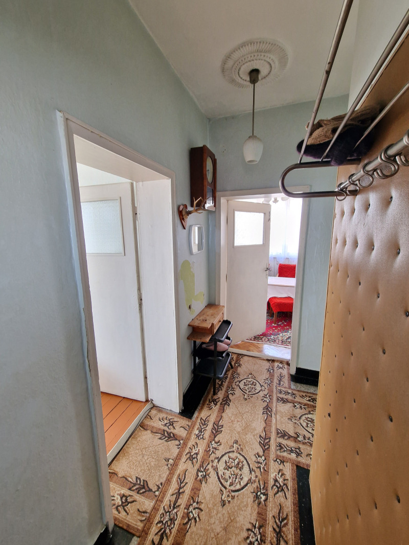 Продава  3-стаен град Добрич , Дружба 1 , 87 кв.м | 26539006 - изображение [14]