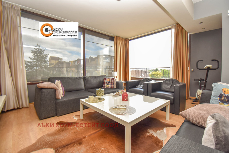 Продаја  2 спаваће собе Софија , Редута , 138 м2 | 65741482