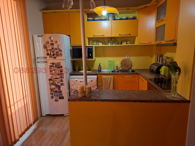 Продава  3-стаен град Велико Търново , Акация , 131 кв.м | 67388682 - изображение [6]