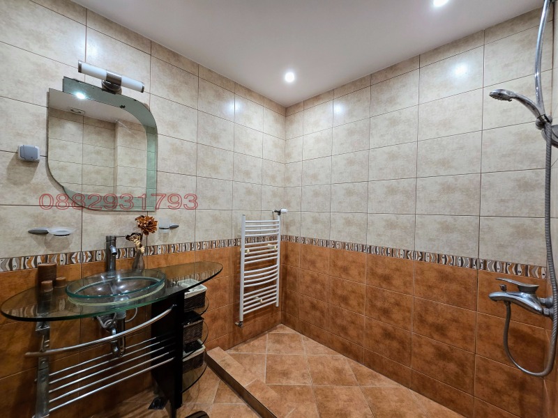 Продава  3-стаен град Велико Търново , Акация , 131 кв.м | 67388682 - изображение [9]