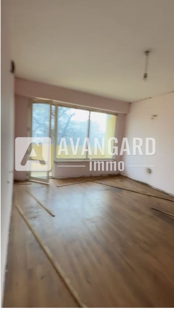 Продава 3-СТАЕН, гр. Варна, Цветен квартал, снимка 3 - Апартаменти - 53512382