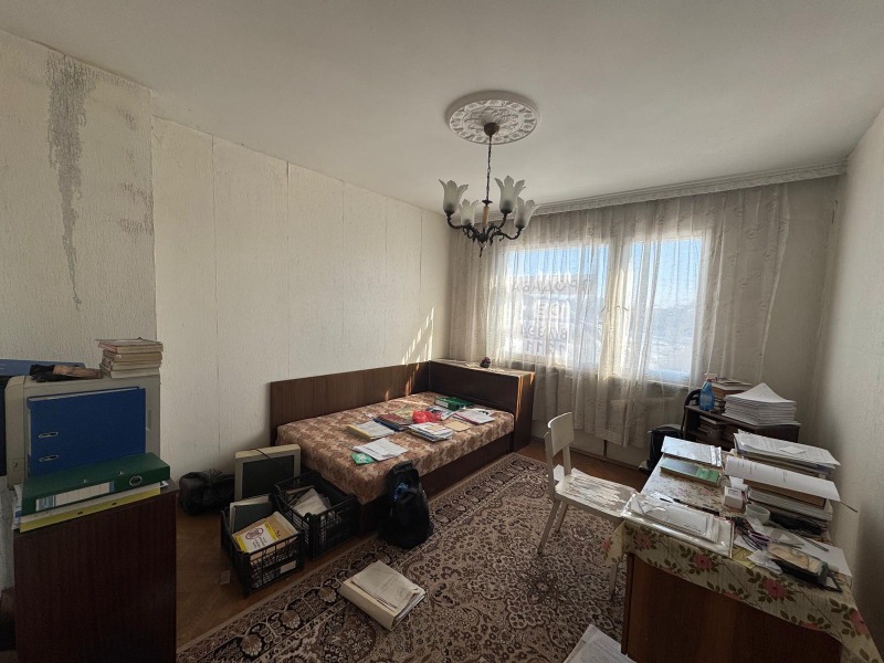 Продава МНОГОСТАЕН, гр. Нови пазар, област Шумен, снимка 5 - Апартаменти - 53355751