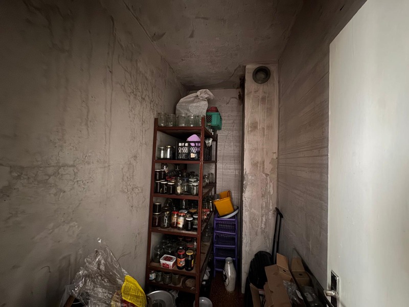 Продава МНОГОСТАЕН, гр. Нови пазар, област Шумен, снимка 4 - Апартаменти - 53355751