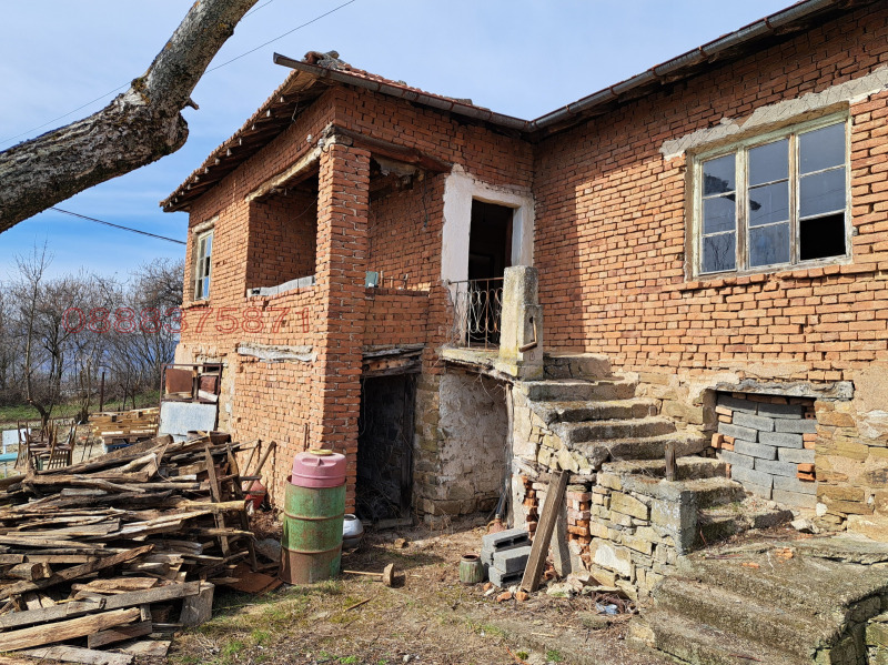 Продава КЪЩА, с. Поцърненци, област Перник, снимка 3 - Къщи - 52798342