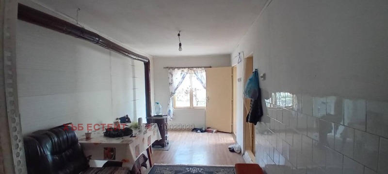 Продава  Къща област Добрич , с. Ломница , 85 кв.м | 99378240 - изображение [5]