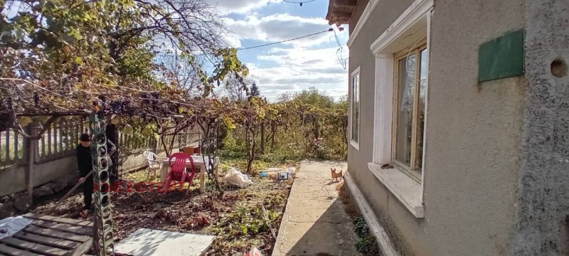 Продава  Къща област Добрич , с. Ломница , 85 кв.м | 99378240 - изображение [3]