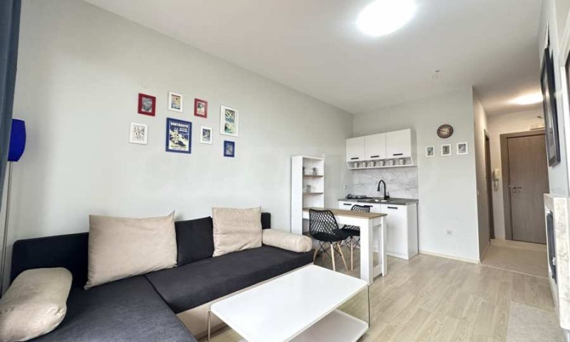 Продава 1-СТАЕН в област Благоевград, гр. Банско - 35 кв.м / 60 000 € » 117 349.80 лв., СУПРИММО ОФИСИ В СТРАНАТА