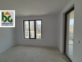 2 bedroom m-t Alen mak, Varna 13