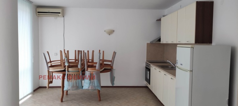 Na prodej  2 ložnice oblast Dobrich , Božurec , 120 m2 | 94626966 - obraz [4]