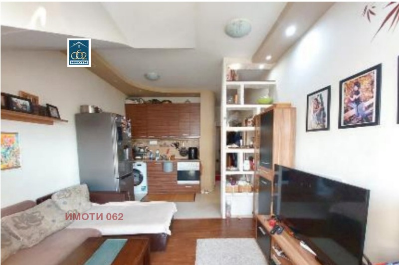 Till salu  2 sovrum Veliko Tarnovo , Kolju Fitjeto , 65 kvm | 41845315