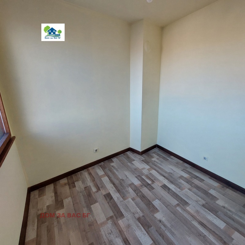 Продава 3-СТАЕН, гр. Пазарджик, Център, снимка 3 - Апартаменти - 51266006