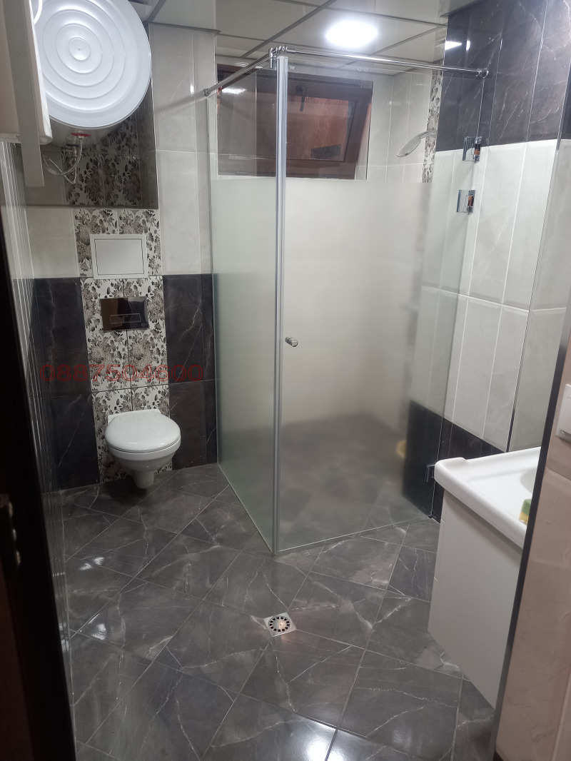 Продава 4-СТАЕН, гр. Шумен, Пазара, снимка 15 - Апартаменти - 52786511