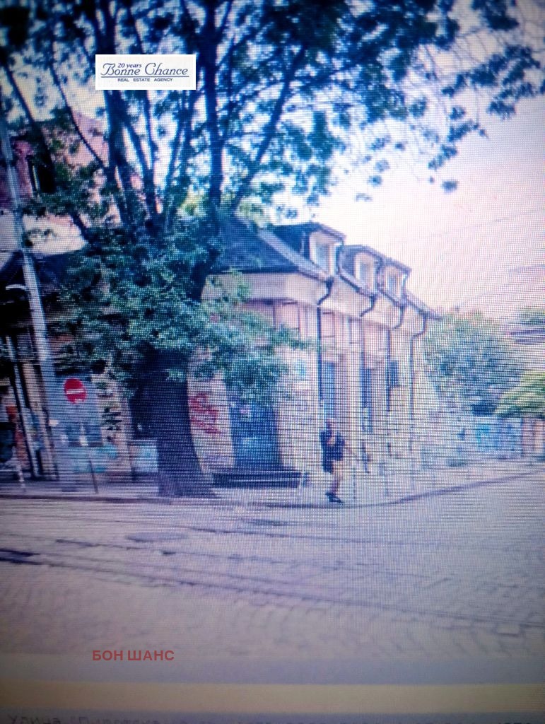 Продава  Къща град София , Център , 220 кв.м | 30188983 - изображение [3]