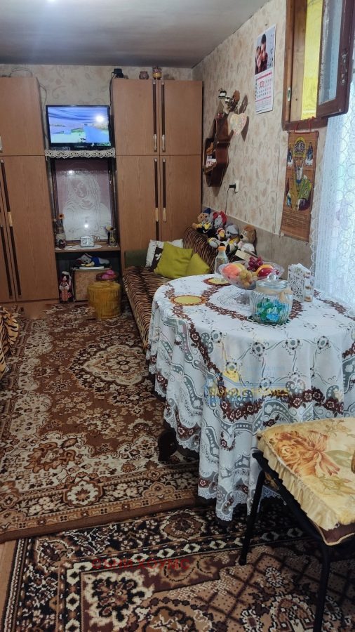 Продава КЪЩА, с. Балван, област Велико Търново, снимка 9 - Къщи - 52649425