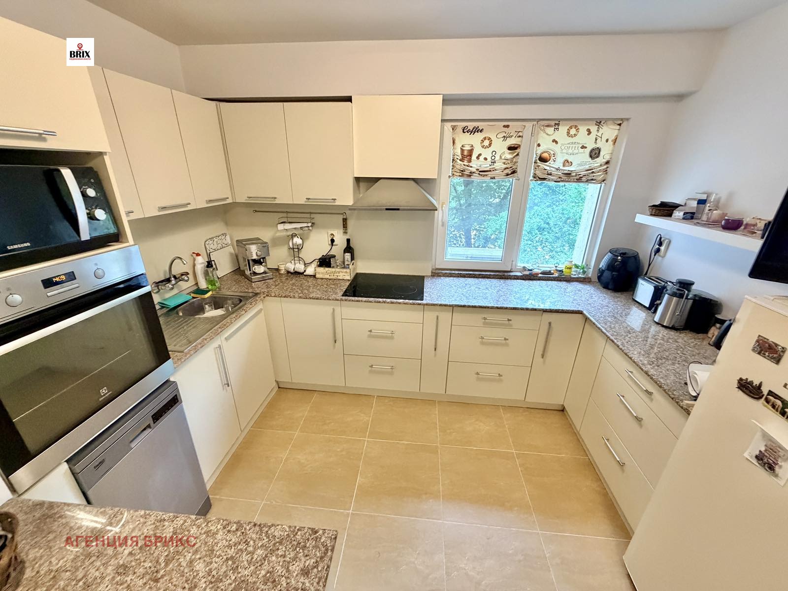 Продава 4-СТАЕН, гр. Русе, Централен южен район, снимка 14 - Апартаменти - 54501295