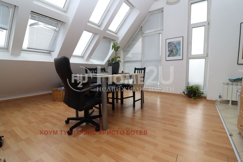 Te koop  1 slaapkamer Sofia , Tsentar , 92 m² | 70159486