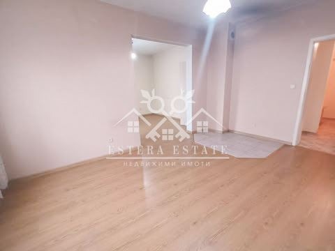 Продава 4-СТАЕН, град Шумен, Добруджански • 190000 € / 371607.70 лв. • 63569167 1