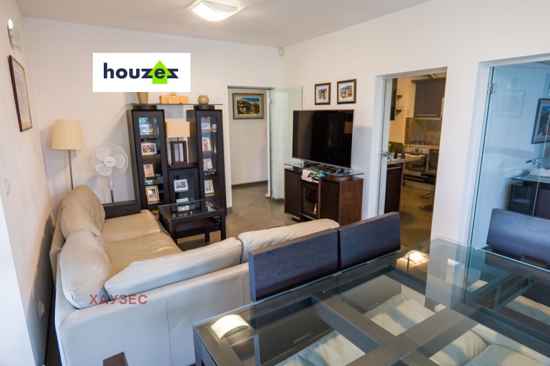 Продава 4-СТАЕН, гр. София, в.з.Киноцентъра 3 част, снимка 3 - Апартаменти - 52412703