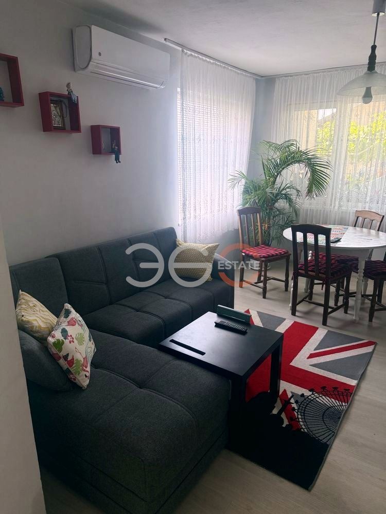 Продава КЪЩА, гр. Игнатиево, област Варна, снимка 2 - Къщи - 55459095