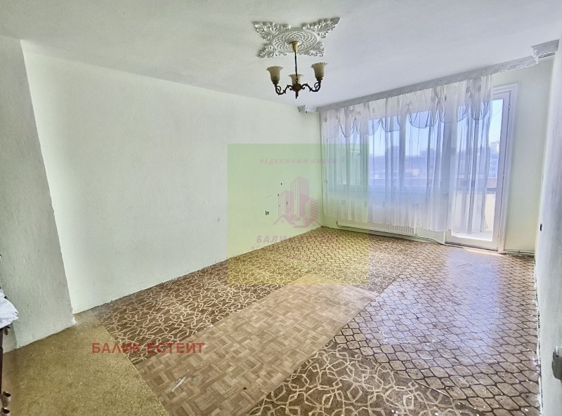 Продава 3-СТАЕН, гр. Добрич, Център, снимка 1 - Апартаменти - 50133536