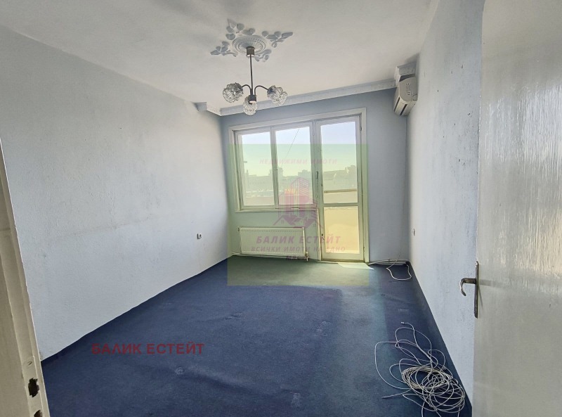 Продава 3-СТАЕН, гр. Добрич, Център, снимка 2 - Апартаменти - 50133536