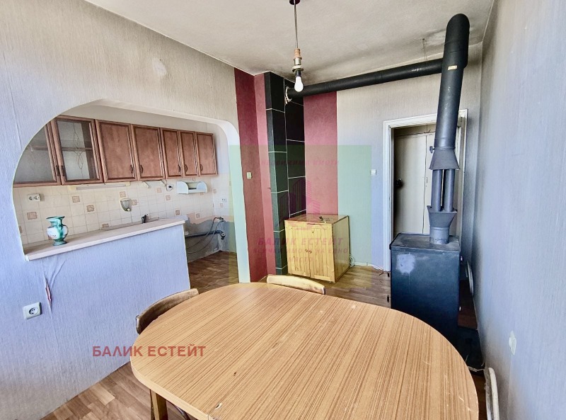 Продава 3-СТАЕН, гр. Добрич, Център, снимка 4 - Апартаменти - 50133536