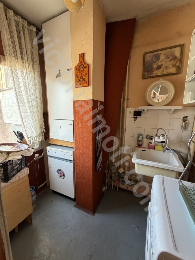Продава 3-СТАЕН, гр. Велико Търново, Колю Фичето, снимка 9 - Апартаменти - 55940741