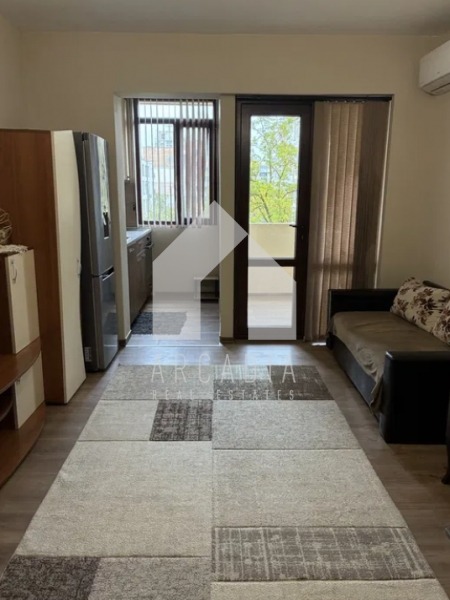 Продава 3-СТАЕН, гр. Пловдив, Тракия