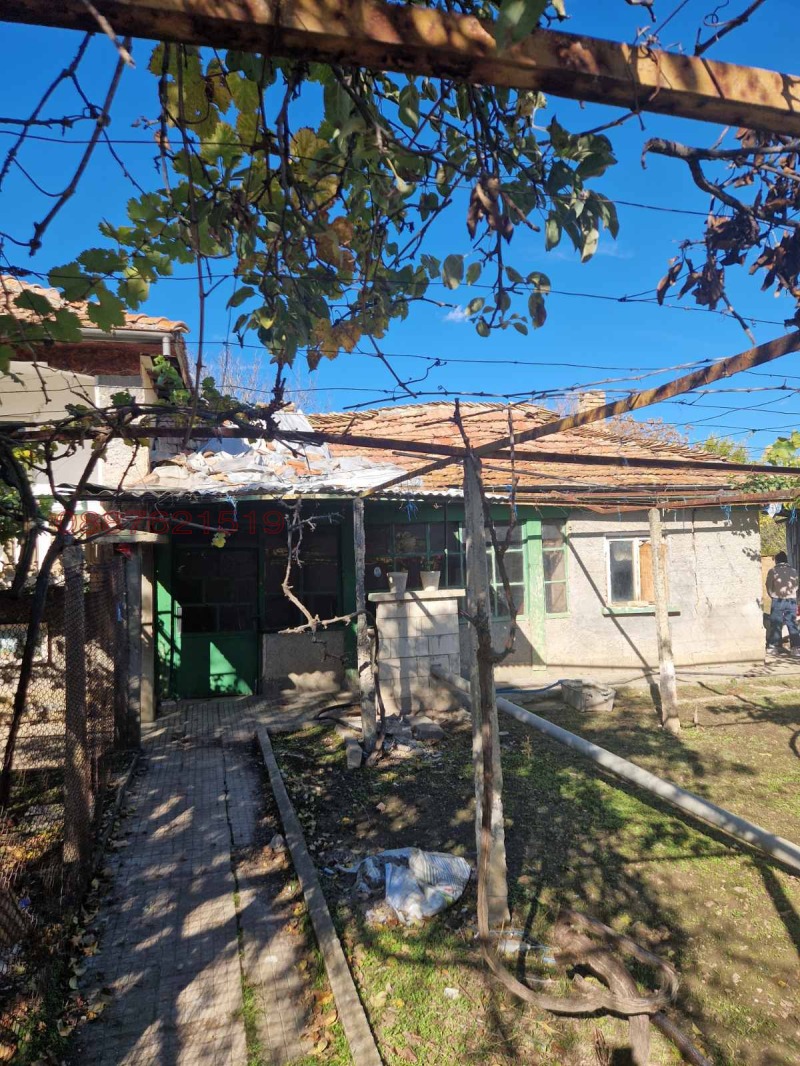 Продава КЪЩА, с. Салманово, област Шумен, снимка 10 - Къщи - 53037306