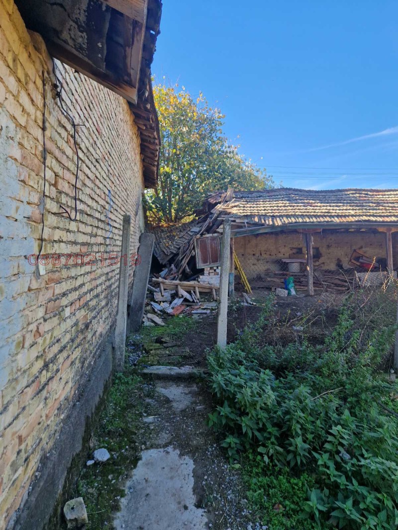 Продава КЪЩА, с. Салманово, област Шумен, снимка 13 - Къщи - 53037306