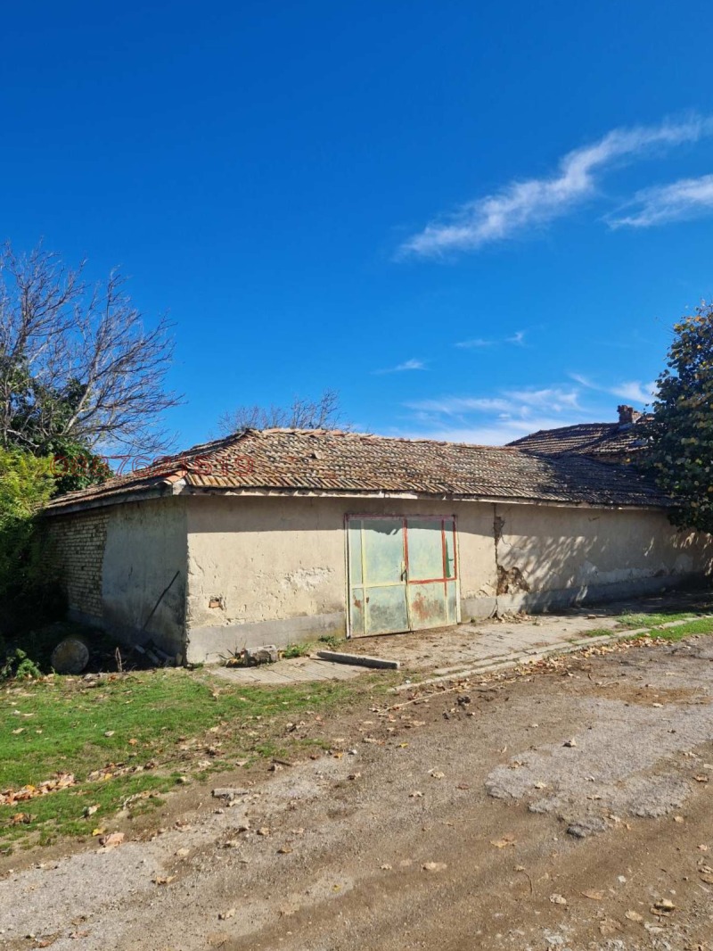 Продава КЪЩА, с. Салманово, област Шумен, снимка 4 - Къщи - 53037306