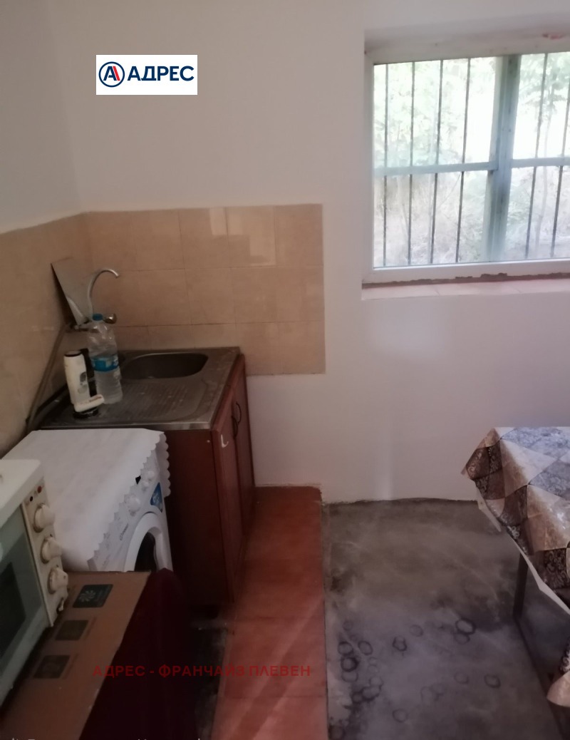 Продава КЪЩА, с. Крушовене, област Плевен, снимка 3 - Къщи - 53505235