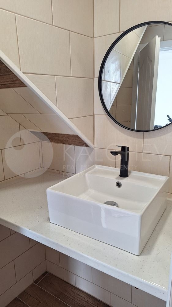 Продава КЪЩА, гр. Балчик, област Добрич, снимка 12 - Къщи - 54252459