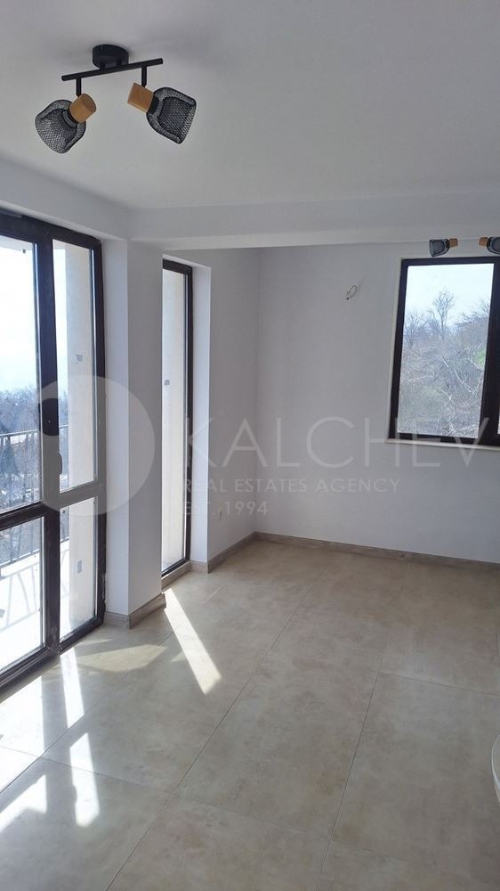 Продава КЪЩА, гр. Балчик, област Добрич, снимка 9 - Къщи - 54252459