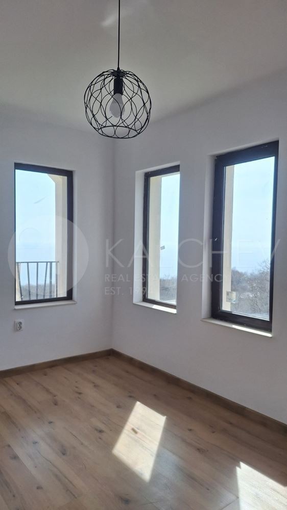 Продава КЪЩА, гр. Балчик, област Добрич, снимка 8 - Къщи - 54252459