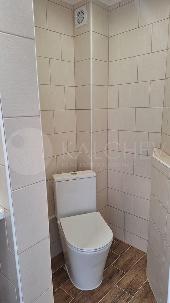 Продава КЪЩА, гр. Балчик, област Добрич, снимка 14 - Къщи - 54252459