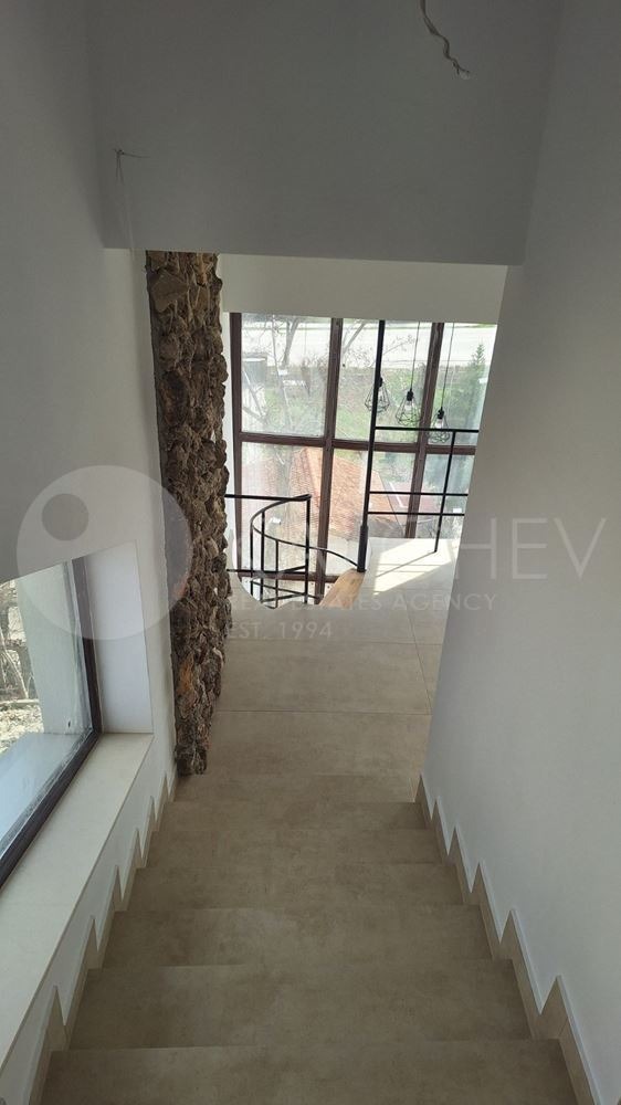 Продава КЪЩА, гр. Балчик, област Добрич, снимка 11 - Къщи - 54252459