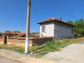 Продава КЪЩА, област Пазарджик, с. Блатница • 28000 € / 54763.24 лв. • 93121919 3