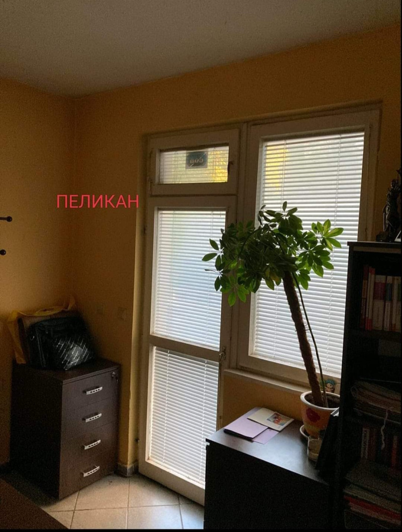Продава 3-СТАЕН в град Велико Търново, Център - 101 кв.м / 123 732.64 € » 242 000 лв., ПЕЛИКАН