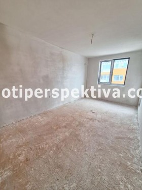 3-стаен град Пловдив, Кючук Париж 6