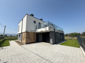 House Orizari, region Plovdiv