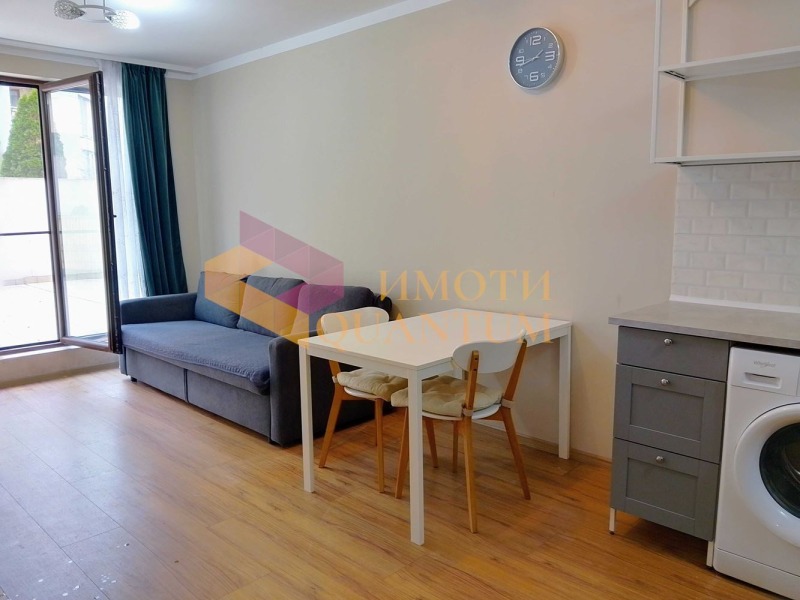 Продава 2-СТАЕН, гр. Варна, Бриз, снимка 2 - Апартаменти - 52330589