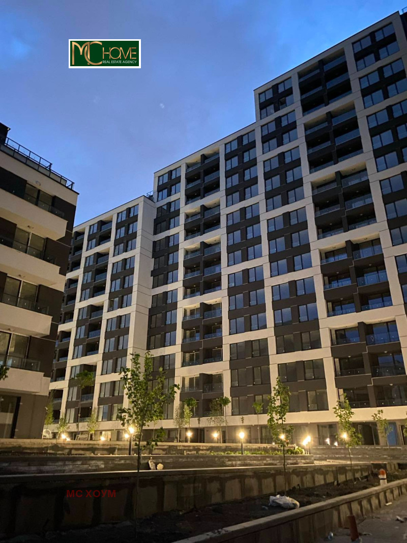 In vendita  2 camere da letto Sofia , Tsentar , 127 mq | 42319715