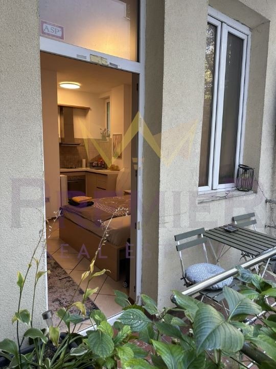Продава 4-СТАЕН, гр. София, Център, снимка 4 - Апартаменти - 56430639