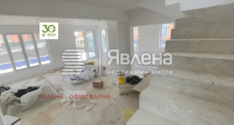 Продава КЪЩА, гр. Варна, м-т Долна Трака, снимка 2 - Къщи - 49171897