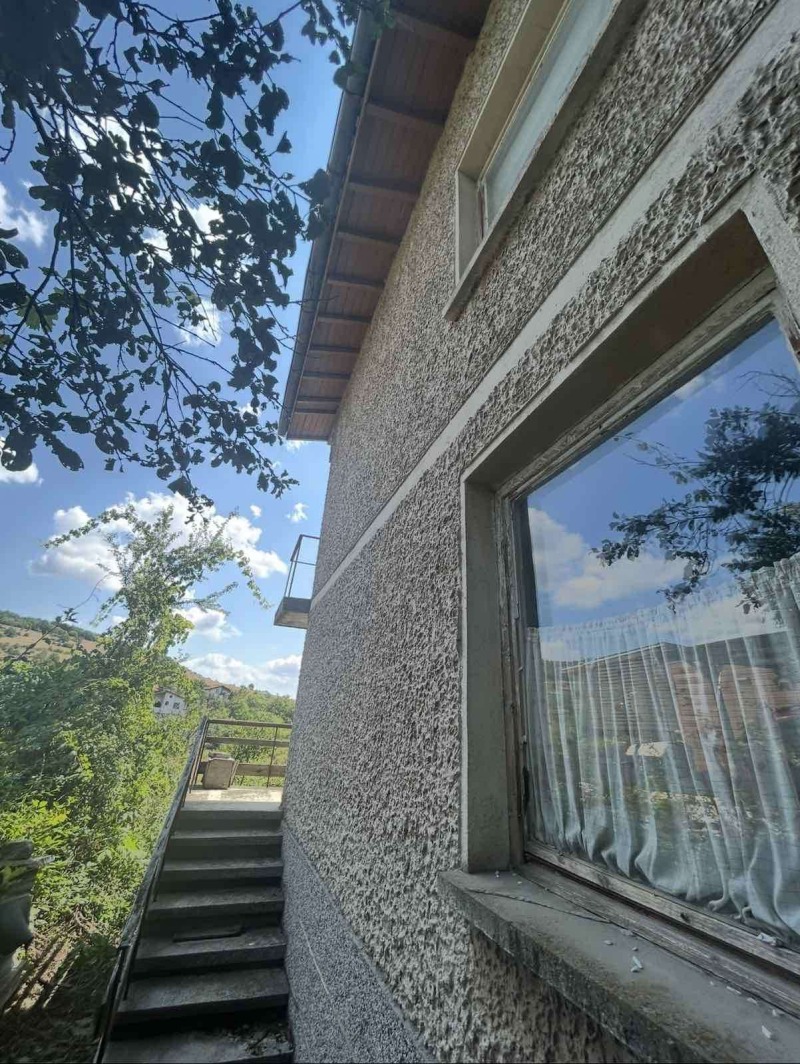 Продава КЪЩА, област София, гр. Костинброд • 119900 € • 19375312 — Holmes.bg