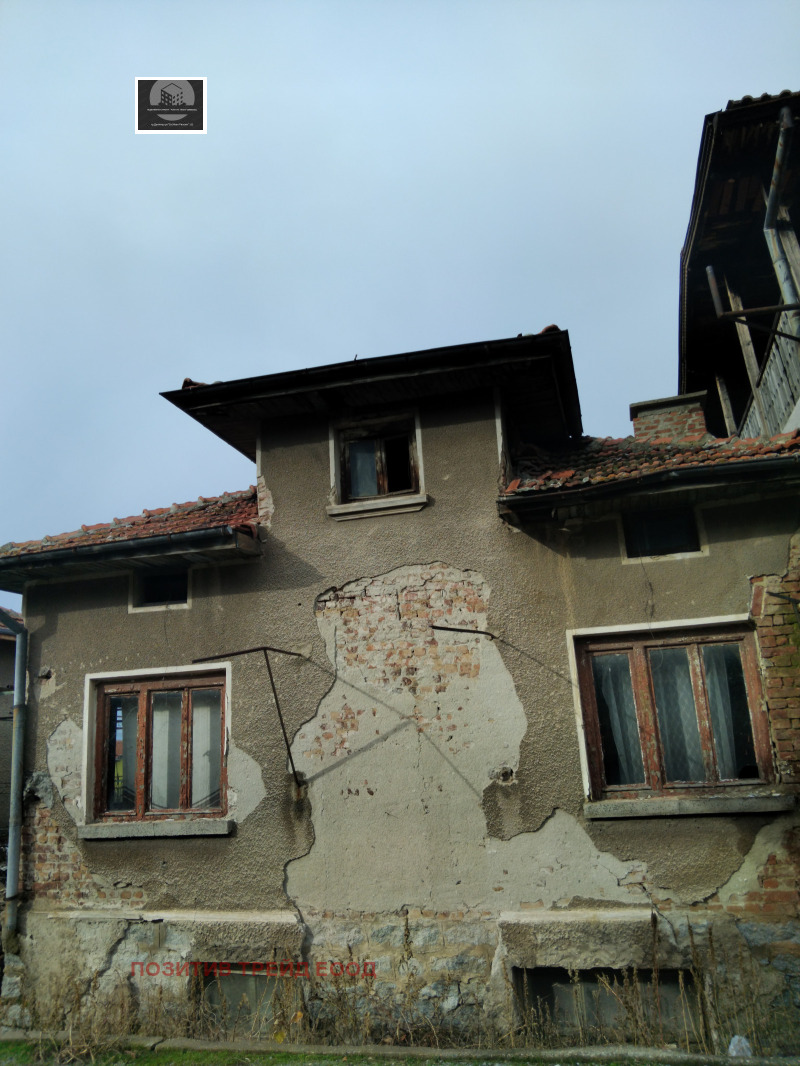 Продава КЪЩА, гр. Дупница, област Кюстендил