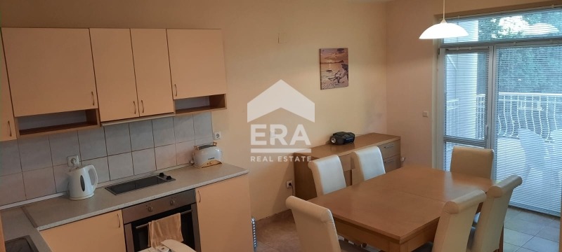 Продава КЪЩА, с. Рогачево, област Добрич, снимка 6 - Къщи - 55956345